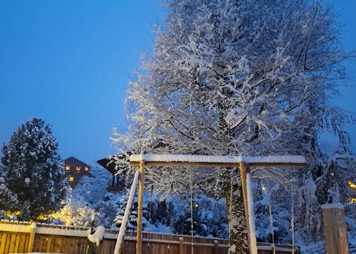 Steinmetzhaeuschen Virgen